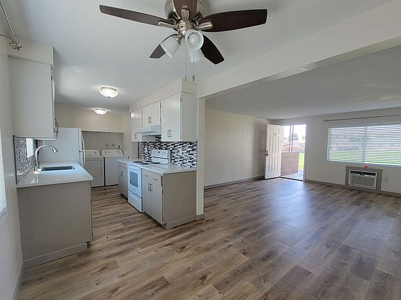 2nd image of 1817 W Cartmell St #109
