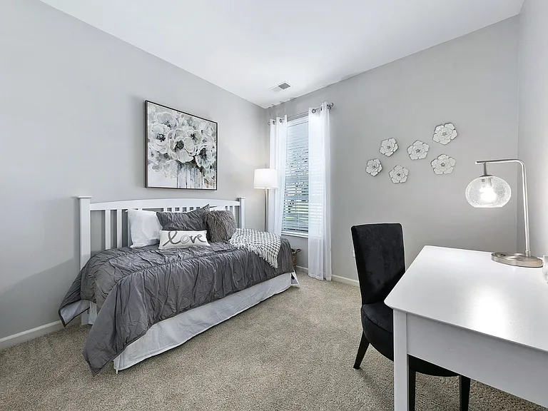 HighPoint Community Apartments — Photo 14