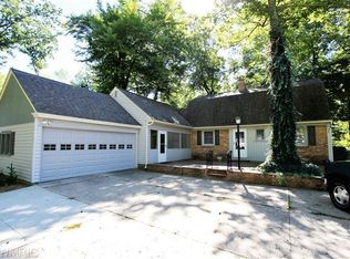 149 W Maple St, Fruitport, MI 49415