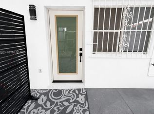 8859 NW 110th Ln, Hialeah Gardens, FL 33018