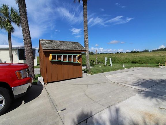 4th image of 5505 SE 64th Ave