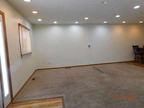 3rd image of 1114 W A St #1