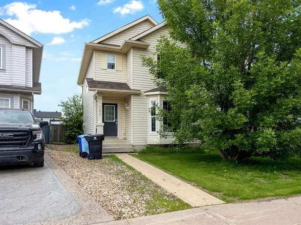 182 S McDougall Cres, Wood Buffalo, AB T9K 2P7
