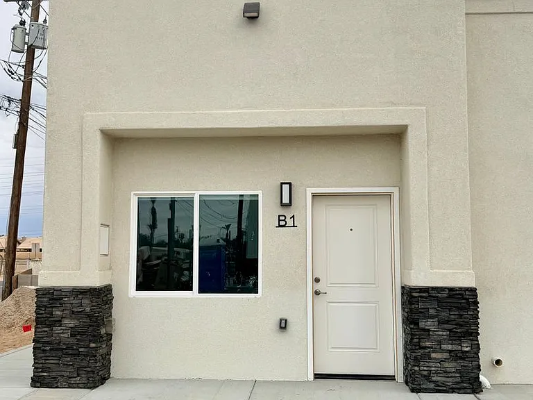 1134 S Palm Ave — Photo 20