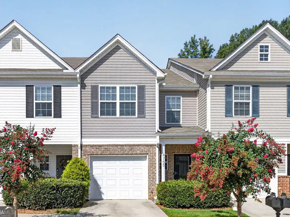 4765 Beacon Ridge Ln, Flowery Branch, GA 30542
