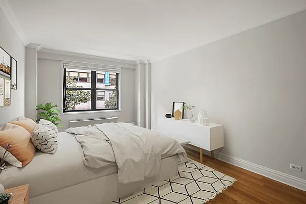 Rented by Stonehenge NYC LLC | media 6