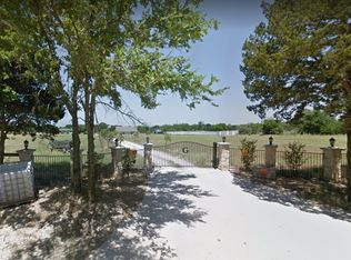 592 Vz County Road 3404, Wills Point, TX 75169