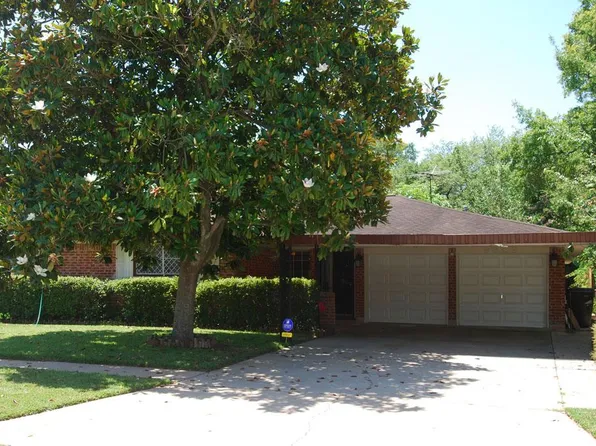 5603 Hialeah Dr, Houston, TX 77092