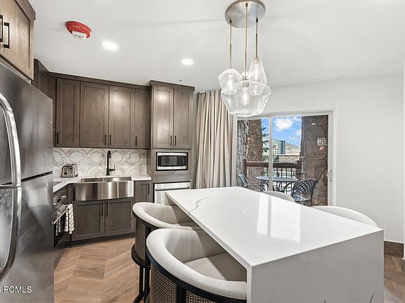 3rd image of 3000 Canyons Resort Dr #4305