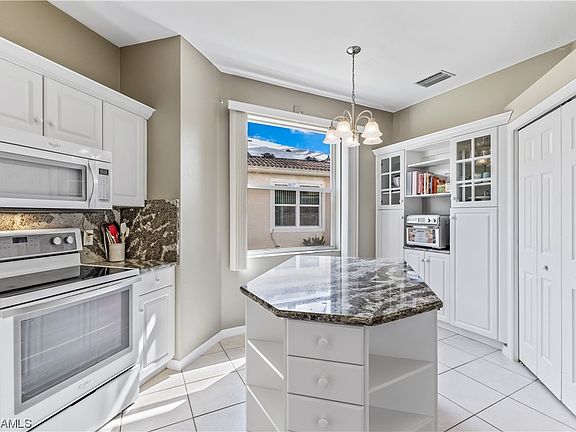 3rd image of 7738 Bay Lake Dr