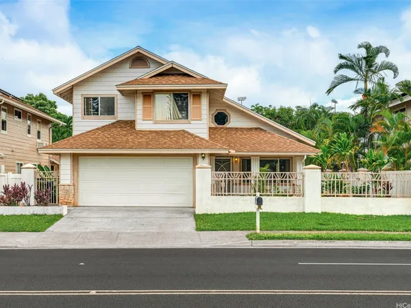 94-612 Lumiauau St, Waipahu, HI 96797