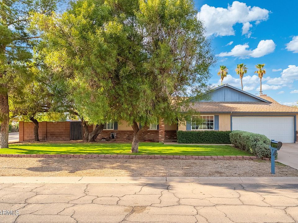 1st image of 502 E GABRILLA Drive