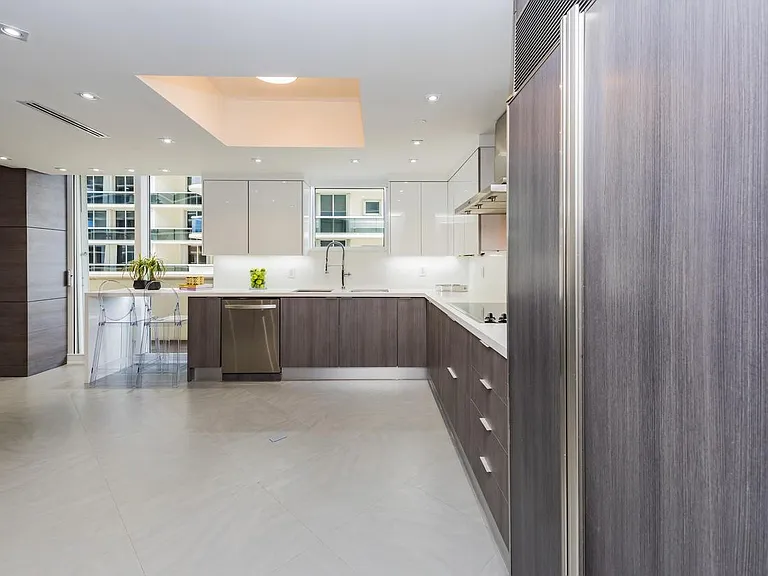 9595 Collins Ave #N2E — Photo 17