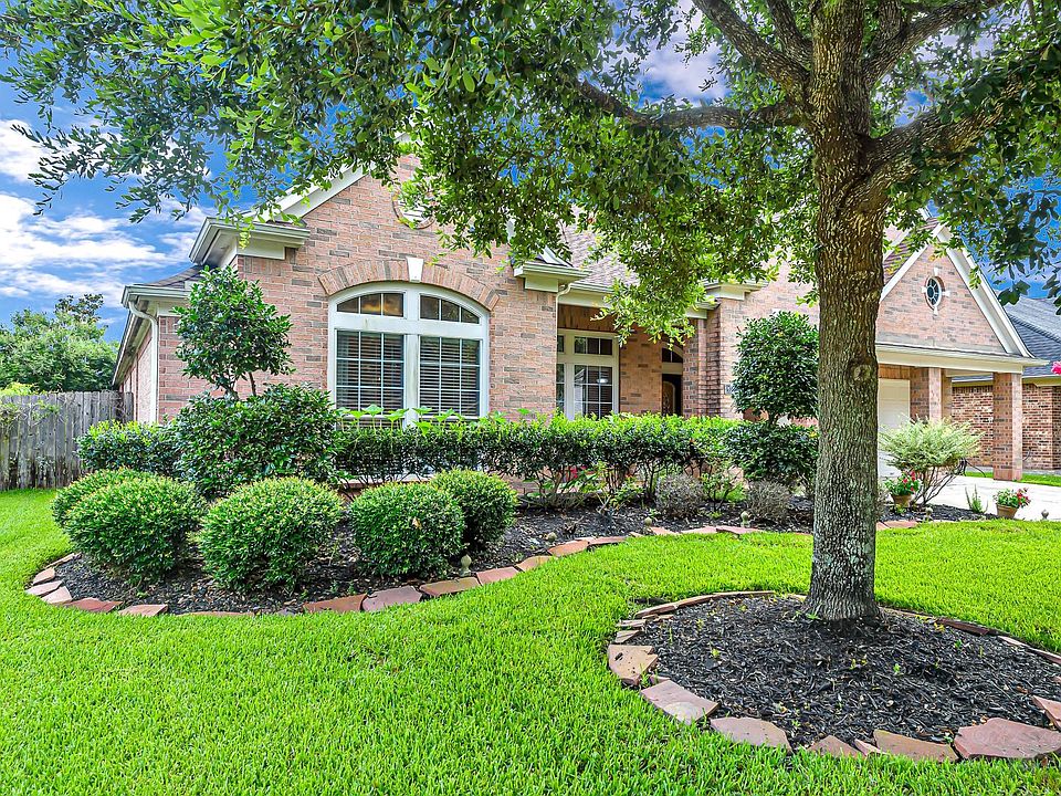 1st image of 26223 Park Ivy Ln