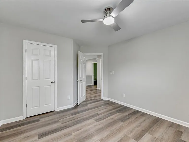 2208 Staunton Dr — Photo 45