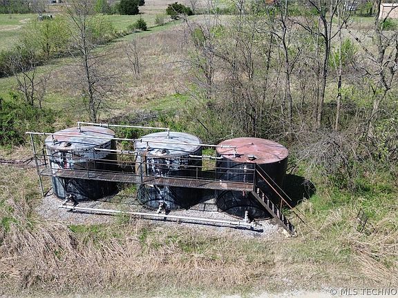 5th image of 39201 N 4000th Rd