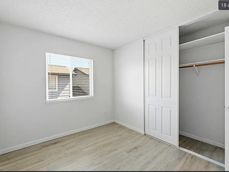 529 Sieber Pl #21 — Photo 4