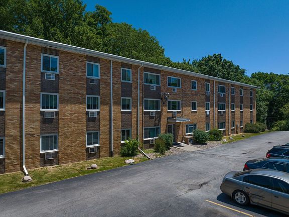 3rd image of 1215 24th Ave #104