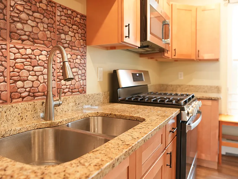 20 Kensington Ave #20 — Photo 4