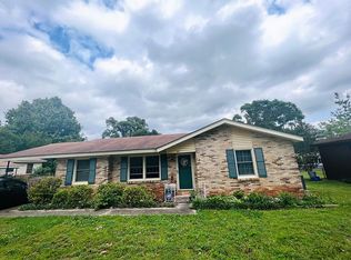 3207 Bayless Dr SW, Huntsville, AL 35805