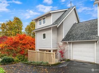 3827 22nd Ave SW, Seattle, WA 98106