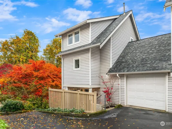 3827 22nd Avenue SW, Seattle, WA 98106
