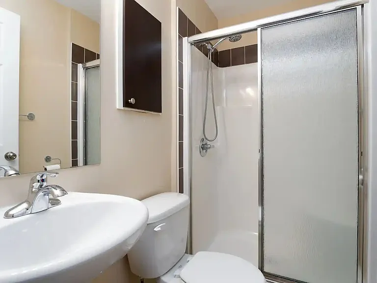 231 Kennevale Dr #1 — Photo 7