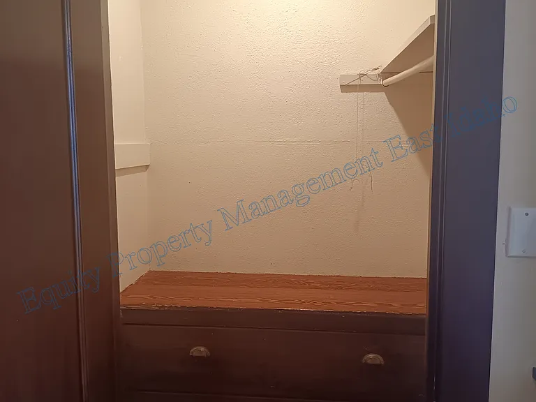 340 S Arthur Ave — Photo 6