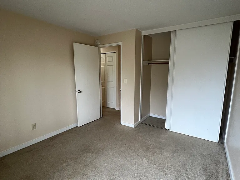 9625 SW Prairie Ter #D — Photo 8