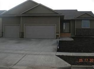 5216 S Westwind Ave, Sioux Falls, SD 57108