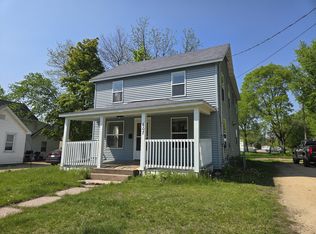 607 13th Ave E, Menomonie, WI 54751