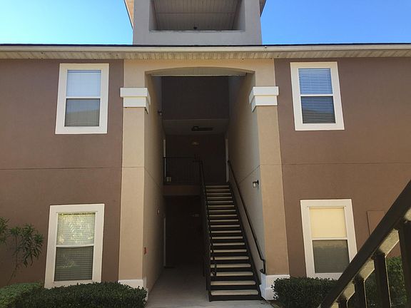 2nd image of 9670 Amarante Cir