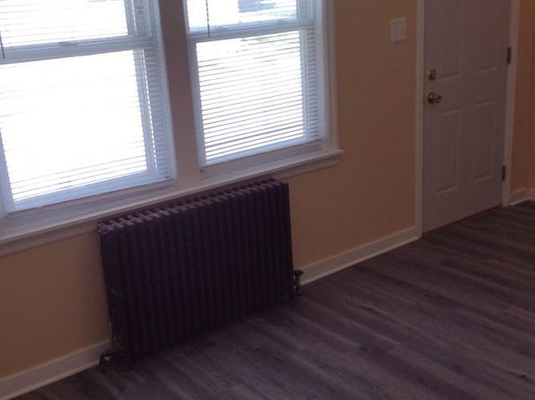 2204 E University Ave #8