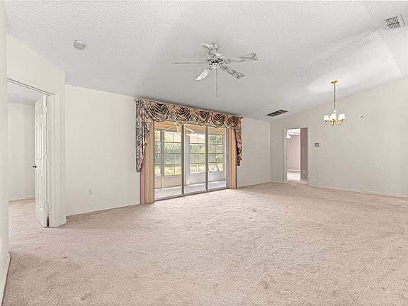 4th image of 8485 SW 60TH CIRCLE