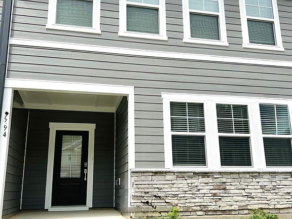2nd image of 2494 Hutch Ln