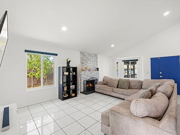 3rd image of 7465 Timberwood Pl