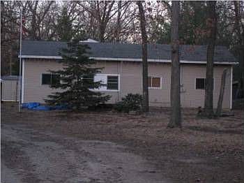 1st image of 10186 S Spruce Ave