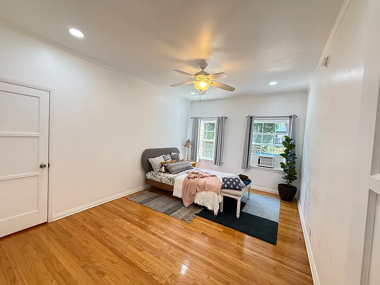 125 N Harper Ave #1/2 — Photo 12