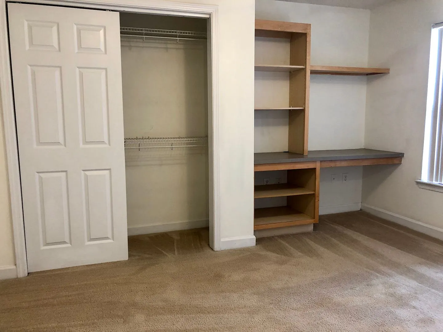 3 Bedroom/3 Bathroom Condo in Harts Cove! — Photo 2