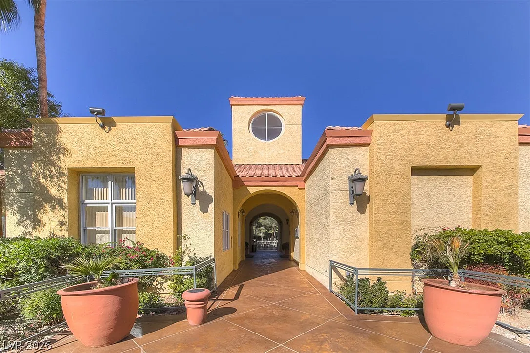 1 bed, 1.0 bath, 530 sqft, $1,495 — Photo 3