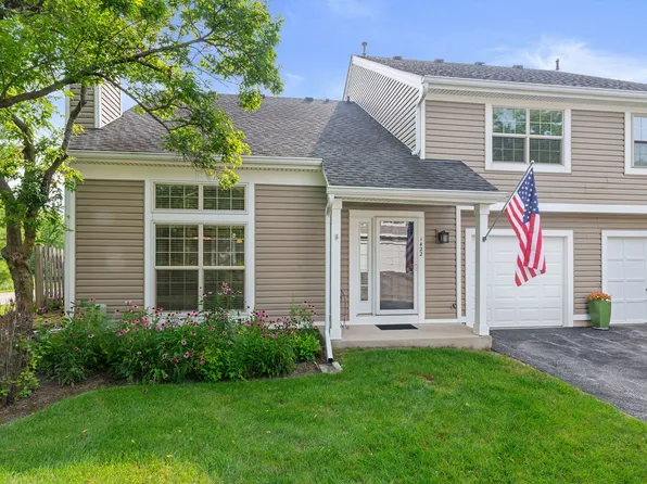 1422 N Knollwood Dr, Palatine, IL 60067