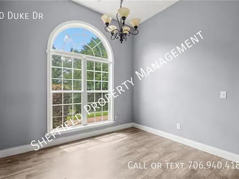60 Duke Dr — Photo 4