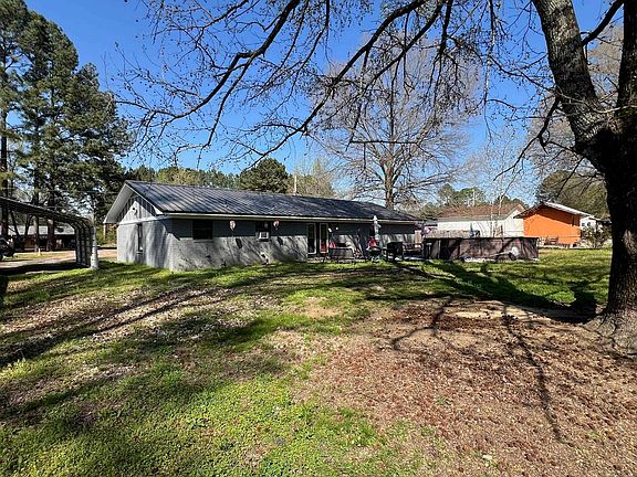 4th image of 3 Big Oak Rd