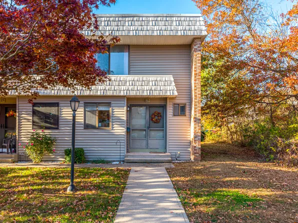 25 Briar Court #25, Cromwell, CT 06416
