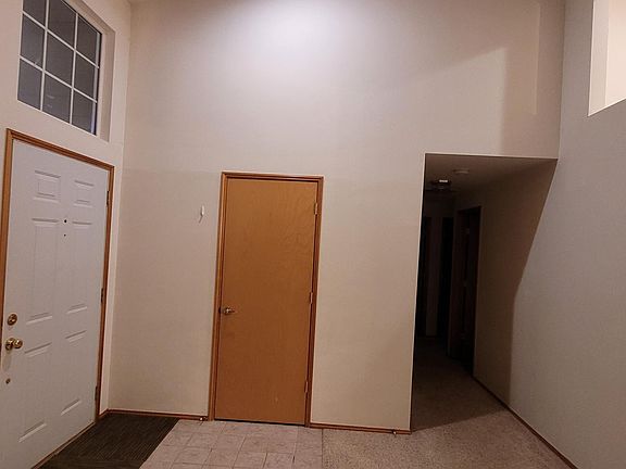 3rd image of 11212 SE 314th Pl