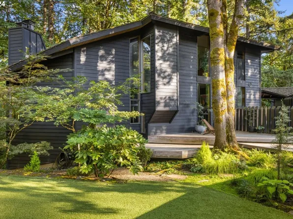 3204 SW Upper Cascade Dr, Portland, OR 97205