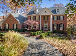 9 Kingspointe Ct, Chesterfield, MO 63005