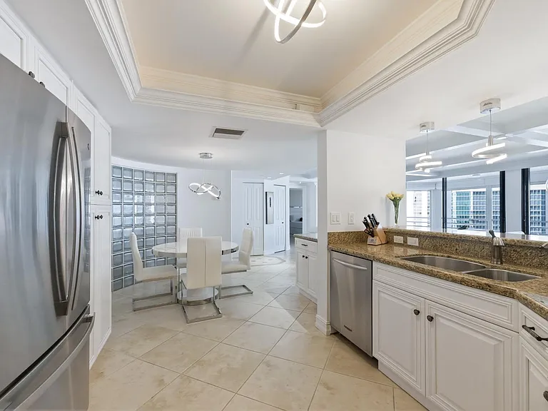 4751 Gulf Shore Blvd N #Penthouse 7 — Photo 15