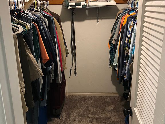 5th image of 62 Oakview Cir