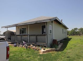 1790 W 52nd St, Hays, KS 67601